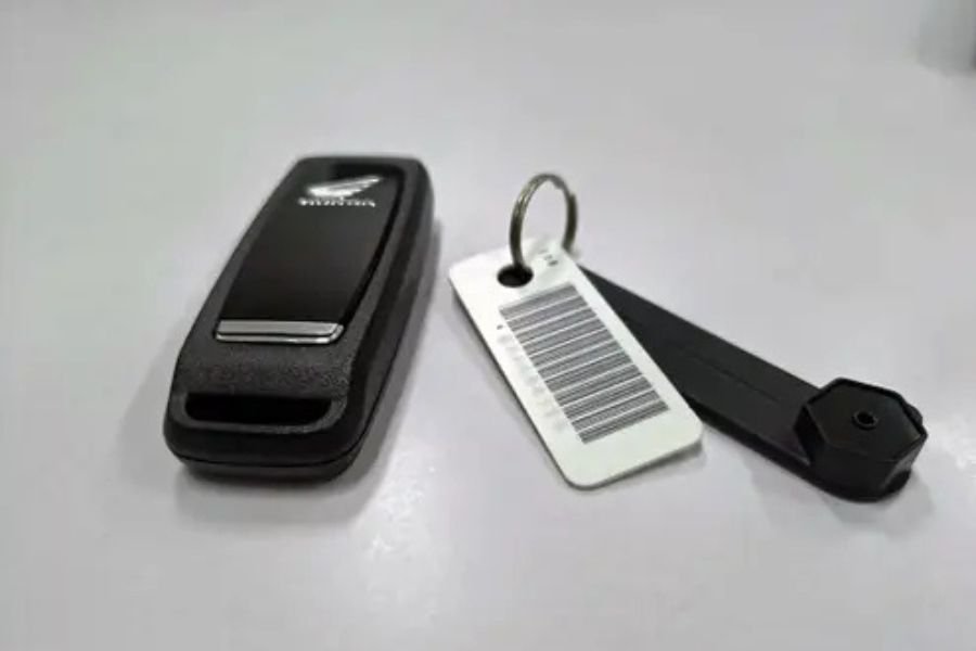 Emergency Key dan ID Tag: Solusi Darurat Motor Honda dengan Smart Key