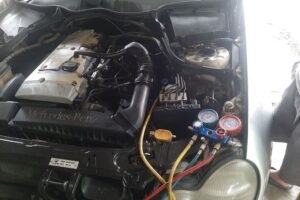Jangan Tunggu AC Mobil Tak Dingin, Ini Komponen Penting yang Wajib Diservis Rutin!