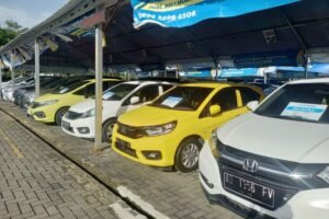 Mobil Bekas untuk Pemula, Pilih Transmisi Matik atau Manual?