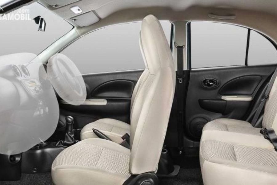 Fitur Unggulan Nissan March 2017: Keselamatan dan Kontrol Maksimal untuk Berkendara Aman