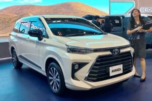 Mobil Bekas yang Paling Banyak Dicari: Toyota Avanza Tetap Stabil di Tengah Anjloknya Harga EV