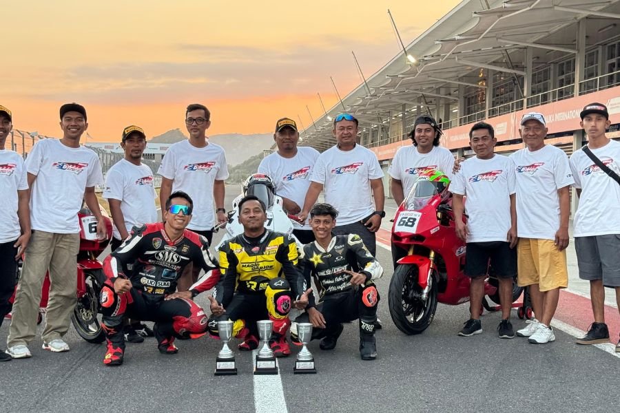 Dewata Racing Team Debut Gemilang di Mandalika Racing Series 2025, Sapu Podium Kelas 250 Community