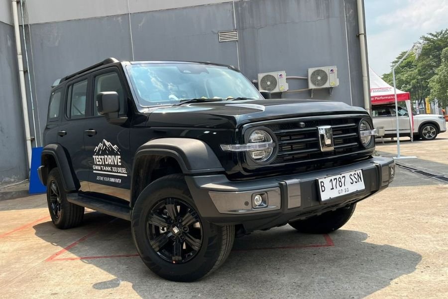 GWM Tank 300 Diesel vs Pajero Sport & FWD vs RWD: Pilihan SUV Tangguh dan Mobil Rp 200 Jutaan dengan ADAS