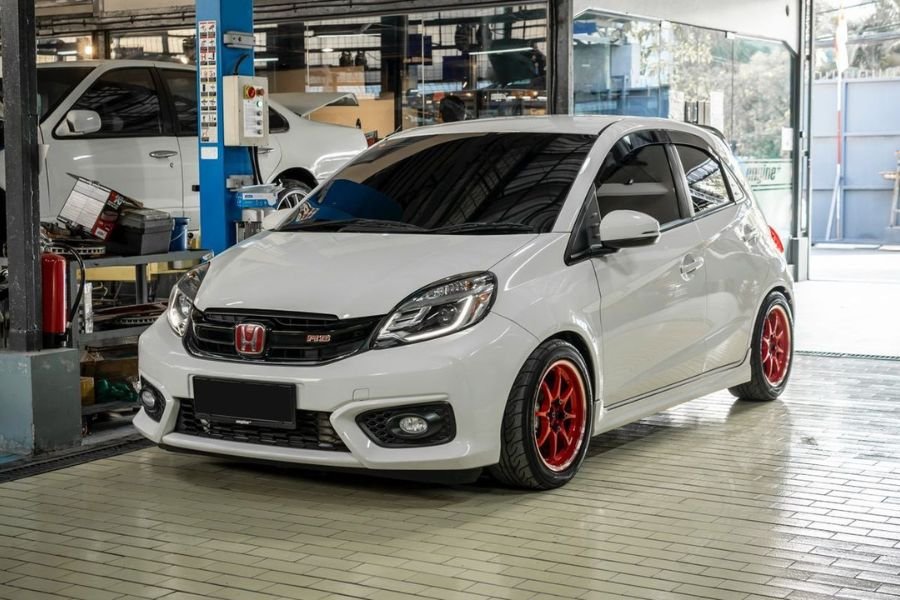 Harga Mobil Bekas Stabil, City Car dan SUV Jadi Pilihan Favorit Konsumen Perkotaan