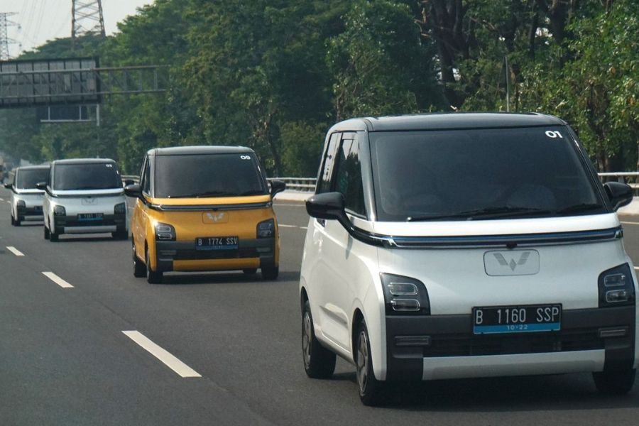 Kenapa Harga Mobil Listrik Bekas Turun Drastis? Ini Penyebab Utamanya