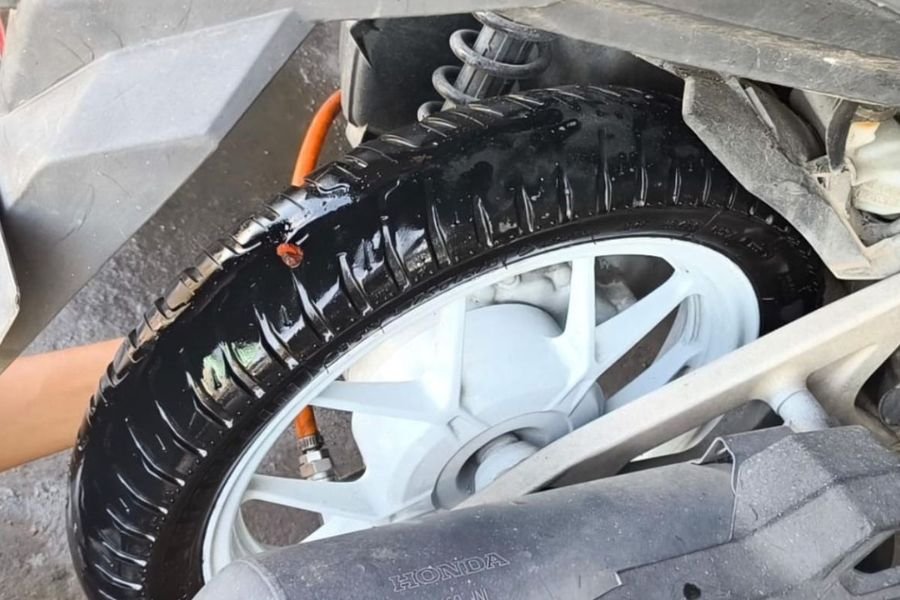 Panduan Memilih Cairan Ban Tubeless yang Tepat untuk Motor dan Mobil