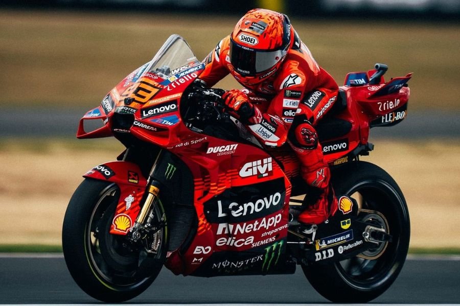 Hasil Practice MotoGP Austria 2025: Marc Marquez Tercepat, Pedro Acosta Tempel Ketat