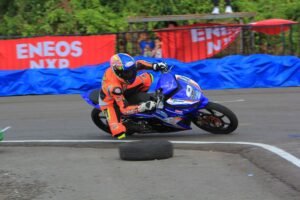 Hari Pertama Yamaha Cup Race 2025 Bulukumba Panas! Duel Pembalap Muda & Senior Bikin Gempar Sirkuit Bira