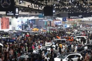 Efek GIIAS 2025? Penjualan Mobil Indonesia Naik Tipis 4,8 Persen, Tapi Masih Tertekan Secara Tahunan