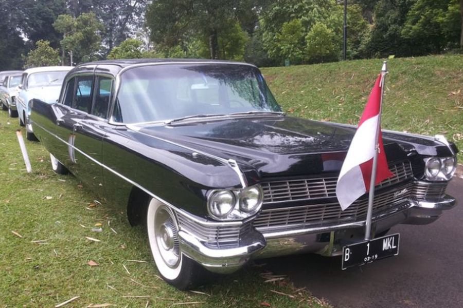 Cadillac Fleetwood 75: Mobil Mewah yang Jadi Saksi Lengsernya Presiden Soekarno
