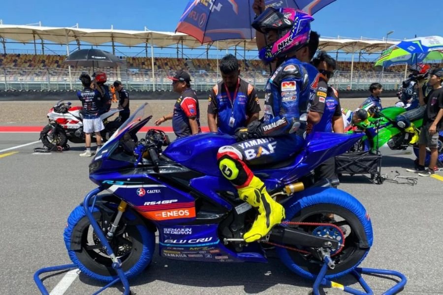 Rantai ULTI X Terbukti Andal di Mandalika Racing Series 2025 Seri 3, Fadil Algassani Jadi Pembuktian di Yamaha R3