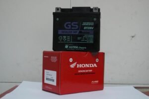 Perawatan Aki Sepeda Motor Honda: Tips Ala Honda Istimewa Agar Tetap Awet dan Optimal