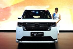 Mengenal Teknologi e:HEV Honda Step WGN: Hybrid Fun To Drive untuk Keluarga Indonesia