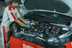 Teknisi Bengkel Berperan Penting dalam Keputusan Konsumen Beli Mobil