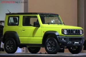 Baik, berikut saya buatkan artikel profesional SEO-friendly dengan struktur sesuai permintaan Anda mengenai **“Sejarah yang Kaya dan Reputasi yang Terjaga”** Suzuki Jimny:  ---  **Judul:** Suzuki Jimny: Sejarah Kaya dan Reputasi Legendaris yang Tetap Terjaga Hingga 2025  **Meta Description:** Sejak 1968, Suzuki Jimny dikenal sebagai SUV off-road tangguh dengan sejarah panjang dan reputasi kuat. Simak perjalanan Jimny hingga jadi simbol gaya hidup petualang di Indonesia.  **Tags:** Suzuki Jimny, sejarah Suzuki Jimny, reputasi Jimny, SUV off-road legendaris, mobil petualang Indonesia  ---  ## Suzuki Jimny: Dari 1968 Hingga 2025, Sejarah yang Tak Lekang Waktu  Suzuki Jimny pertama kali diperkenalkan pada tahun 1968. Sejak debutnya, mobil ini langsung mencuri perhatian berkat desain kompak namun tangguh, serta kemampuan off-road yang tidak diragukan. Jimny kemudian berkembang menjadi ikon global di segmen SUV kecil yang mampu menaklukkan berbagai medan, dari jalanan kota hingga jalur pegunungan ekstrem.  Hampir enam dekade berlalu, Suzuki Jimny masih mempertahankan pesona yang sama. Hal ini menjadi bukti nyata bahwa sejarah panjang Jimny bukan sekadar nostalgia, melainkan juga keberhasilan Suzuki menjaga kualitas dan inovasi pada setiap generasi.  ---  ## Reputasi Suzuki sebagai Produsen Mobil Tangguh  ### Memahami Kebutuhan Pasar Mobil Kecil  Kesuksesan Suzuki Jimny tidak lepas dari reputasi Suzuki sebagai produsen yang cermat membaca kebutuhan konsumen. Di era 1970-an hingga sekarang, banyak pengendara yang membutuhkan mobil kecil, praktis, hemat bahan bakar, namun tetap kuat dan stylish. Jimny menjawab semua kebutuhan itu dalam satu paket.  ### Legenda di Segmen Off-Road  Meski ukurannya kompak, Jimny sudah lama dipandang sebagai kendaraan off-road murni. Sasis ladder frame, sistem penggerak 4x4, serta mesin yang tangguh membuatnya dipercaya bahkan di medan berat. Tidak heran jika reputasinya sebagai “SUV mungil legendaris” masih bertahan hingga 2025.  ---  ## Suzuki Jimny di Indonesia: Dari Kendaraan Gunung hingga Simbol Gaya Hidup  ### Favorit di Medan Pegunungan  Di Indonesia, Suzuki Jimny sejak lama menjadi pilihan masyarakat yang tinggal di wilayah pegunungan atau pedesaan dengan jalan terjal. Kelincahan dan ketangguhannya membuat Jimny menjadi solusi ideal untuk mengangkut barang, bepergian jauh, atau sekadar menjelajah jalur ekstrem.  ### Dari Off-Road ke Gaya Hidup  Seiring waktu, Jimny tidak lagi sekadar kendaraan fungsional. Desain ikonik dan reputasi tangguh membuat mobil ini bertransformasi menjadi simbol gaya hidup. Banyak komunitas pecinta Jimny bermunculan, menjadikannya bukan hanya alat transportasi, tetapi juga bagian dari identitas bagi penggemarnya.  ---  ## Kesimpulan: Sejarah Panjang, Reputasi Terjaga  Suzuki Jimny bukan hanya sekadar mobil, tetapi sebuah warisan otomotif dengan sejarah kaya sejak 1968. Reputasinya sebagai kendaraan off-road kompak yang tangguh dan stylish tetap terjaga hingga sekarang. Di Indonesia, Jimny bukan hanya dipakai untuk menaklukkan medan berat, tetapi juga menjadi simbol gaya hidup yang unik.  Tidak berlebihan jika Suzuki Jimny 2025 disebut sebagai SUV legendaris yang mampu memadukan warisan sejarah dengan inovasi modern.  **Long-tail Keywords:** sejarah Suzuki Jimny sejak 1968, reputasi SUV kompak legendaris, Suzuki Jimny di Indonesia, gaya hidup pecinta Jimny, SUV off-road kecil tangguh  ---  Apakah Anda ingin saya buatkan **timeline visual sejarah Suzuki Jimny dari 1968 hingga 2025** dalam bentuk artikel atau infografis agar lebih menarik bagi pembaca?
