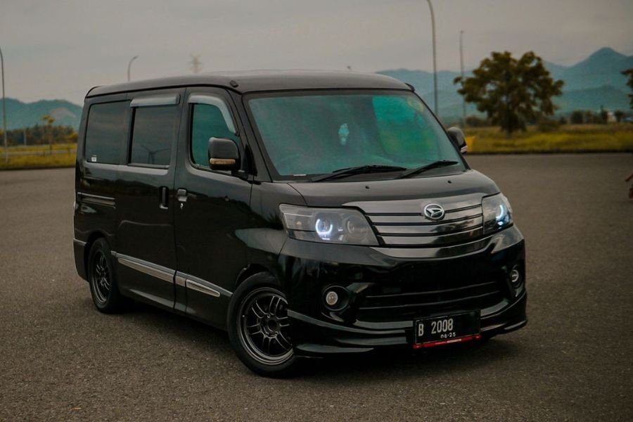 Deretan Mobil Bekas Harga Stabil 2025, Dari Luxio hingga Freed