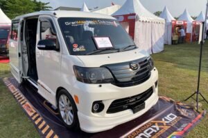 Daihatsu Luxio: Modifikasi Elegan dan Nyaman untuk Keluarga dan Usaha