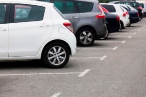 Kesalahan Umum Parkir Mobil Transmisi Otomatis: Hindari Cara Ini agar Transmisi Awet