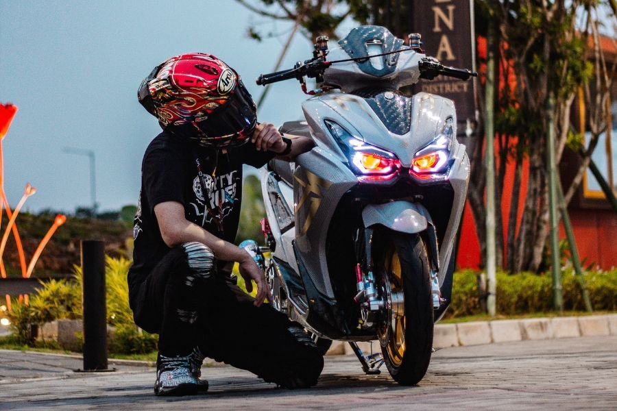 Modifikasi AEROX ALPHA Cyber Futuristic Ala Gundam Sukses Bikin Heboh di Gathering Team Aerox 2025