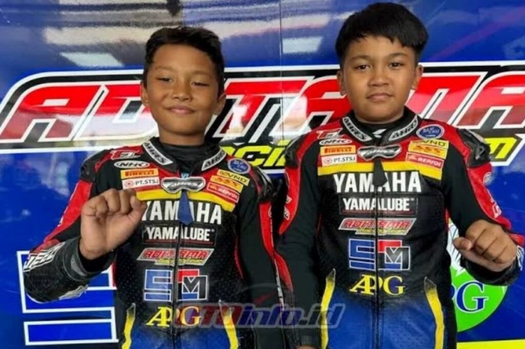 duet pembalap Yamaha Aditama - yakni Danadyaksa Wida Pangestu dan Sabian Fathul Ilmi