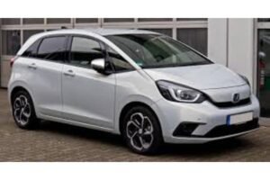 Desain taHonda Jazz 2024: Kembalinya Mobil Legendaris dengan Desain Modern dan Teknologi Terkininpa judul (13)
