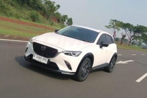 Impresi Mengemudi Mazda CX-3 Kuro 2025: SUV Ringkas yang Nyaman dan Sporty untuk Perkotaan