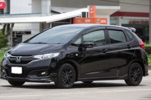 Harga Mobil Honda Jazz Terbaru 2024 di Indonesia: Perkiraan dan Analisis Pasar