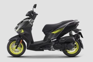 Spek Skutik Dek Rata Yamaha Penantang Vario 160: Isi Bensin Gak Perlu Buka Jok