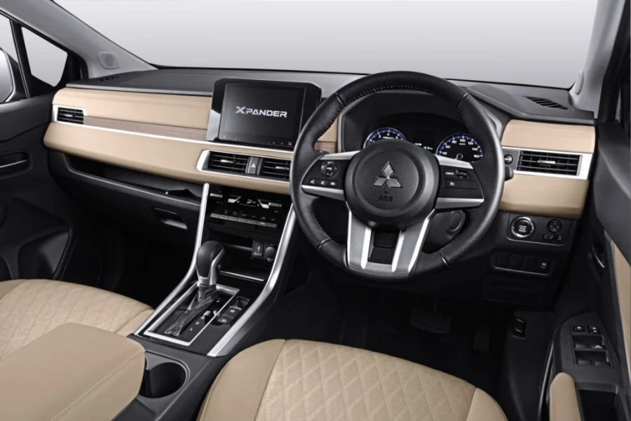 Fitur Mitsubishi Xpander 2025: Keamanan, Kenyamanan, dan Hiburan Lengkap