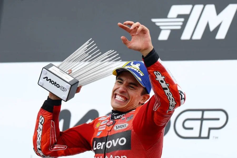 MotoGP San Marino 2025: Duel Mental Marc Marquez Hadapi Lautan Fan Rossi di Misano