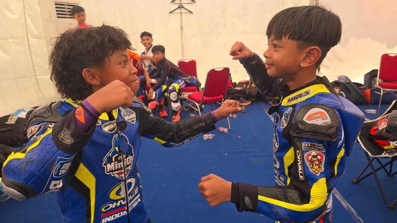 Adu Nyali Dua Bintang Muda MiniGP: Siapa Takluk di Tikungan Terakhir Boyolali?
