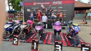 Syirat Syauqi On Fire! Podium Juara Race 2 MP2 Novice 150cc di Superprix Purwokerto