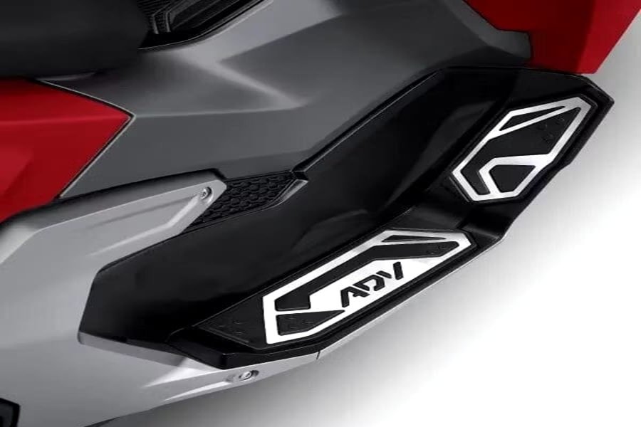 Panel Step Floor Honda ADV 160, Tampil Lebih Tangguh dan Anti Slip! Solusi Gaya & Fungsi Sekaligus