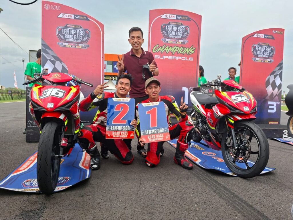 Dimas Juliatmoko dan M. Faerozi Antar Youngstar HJS Subur Jaya Puncaki Superpole