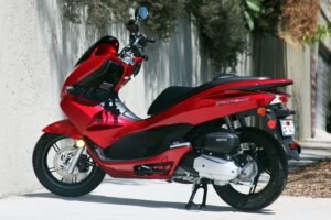 Trik Ini Bikin Tarikan Mesin Motor Matic Honda PCX 150 Dan Vario 150 Jadi Melesat