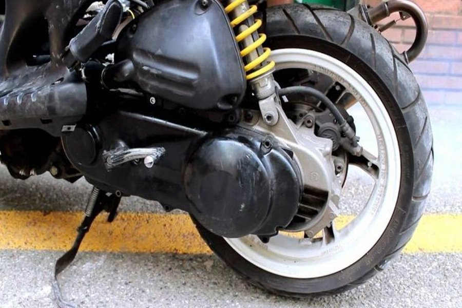 Roda Belakang Motor Matic Susah Dilepas