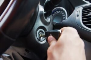 Pemanasan Mesin Mobil Pagi Hari Sudah Tidak Relevan? Ini Penjelasannya