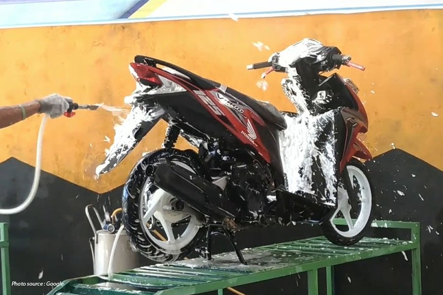 Kesalahan Cuci Motor Saat Mesin Panas, Bisa Bikin Motor Cepat Rusak