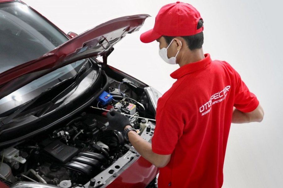 Tips Beli Mobil Matik Bekas, Wajib Test Drive dan Cek Oli Matik