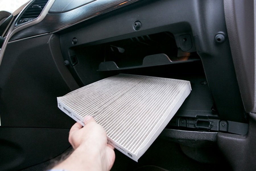 Manfaat Menjaga Filter Kabin AC Mobil Tetap Bersih