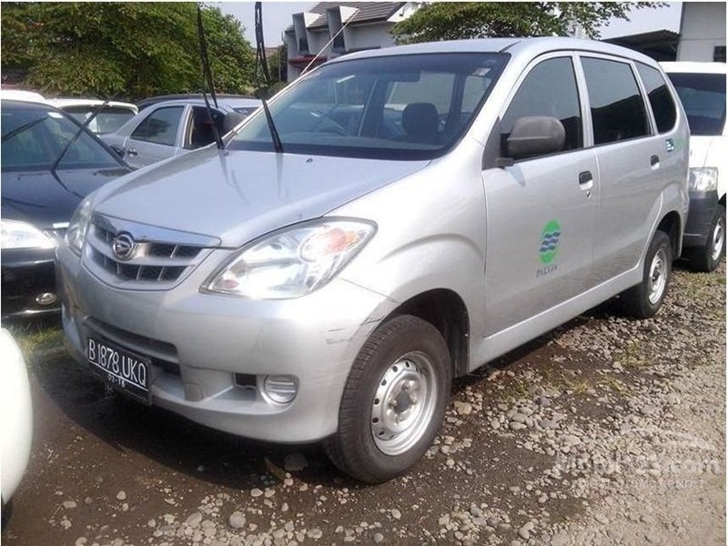 4 Mobil Bekas MPV Murah Jelang Lebaran, Kabin Luas dan Muat Banyak