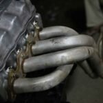 Ini Penyebab Knalpot Mobil Keluar Air Saat Sedang Panaskan Mesin