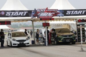 Jelang Black Xperience TPG Semarang Drag Carnival 2026, event balap Drag Race dan Drag Bike siap panaskan akhir pekan di Semarang pada 7–8 Februari 2026.