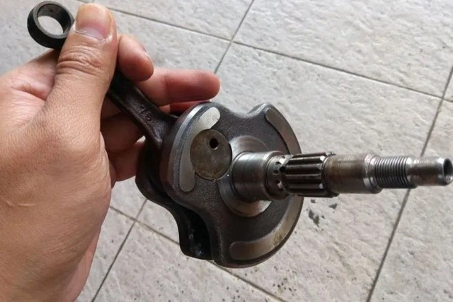 Jangan Asal Ganti Setang Piston Motor Bekas, Ini Risiko Fatalnya!