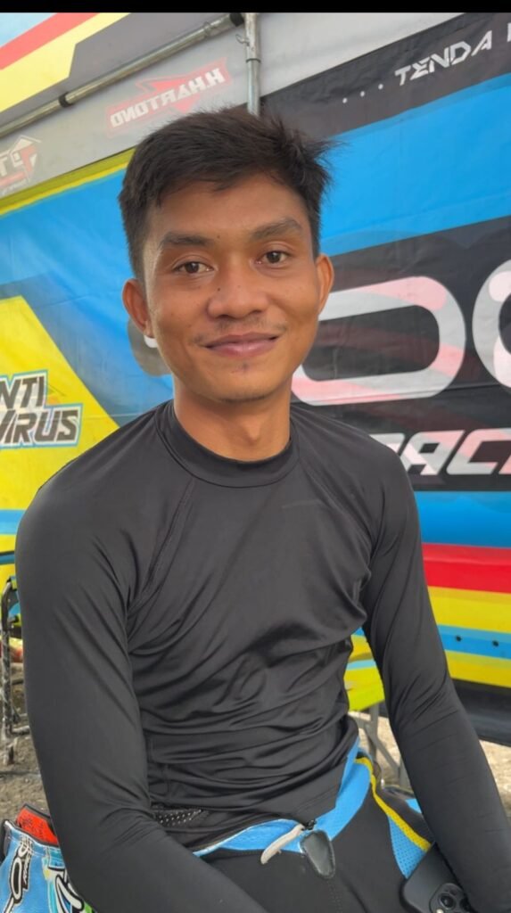 Rio Andrian comeback di Super Prix Boyolali usai cedera. Pemimpin klasemen 2T ini siap tampil maksimal demi mempertahankan posisi puncak bersama Toger Racing.