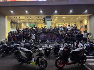 Ratusan Bikers Komunitas Vario Ramaikan Vario Evo 160 Night Ride Session di Yogyakarta